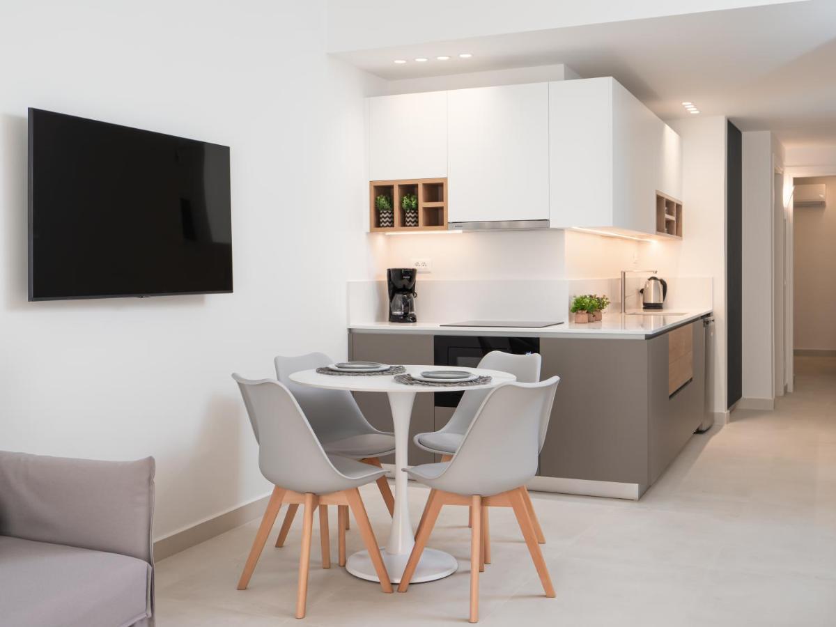The H Experience - Eclectic Spacious Apartment Near Venetian Castle - 1 Iraklio Eksteriør billede